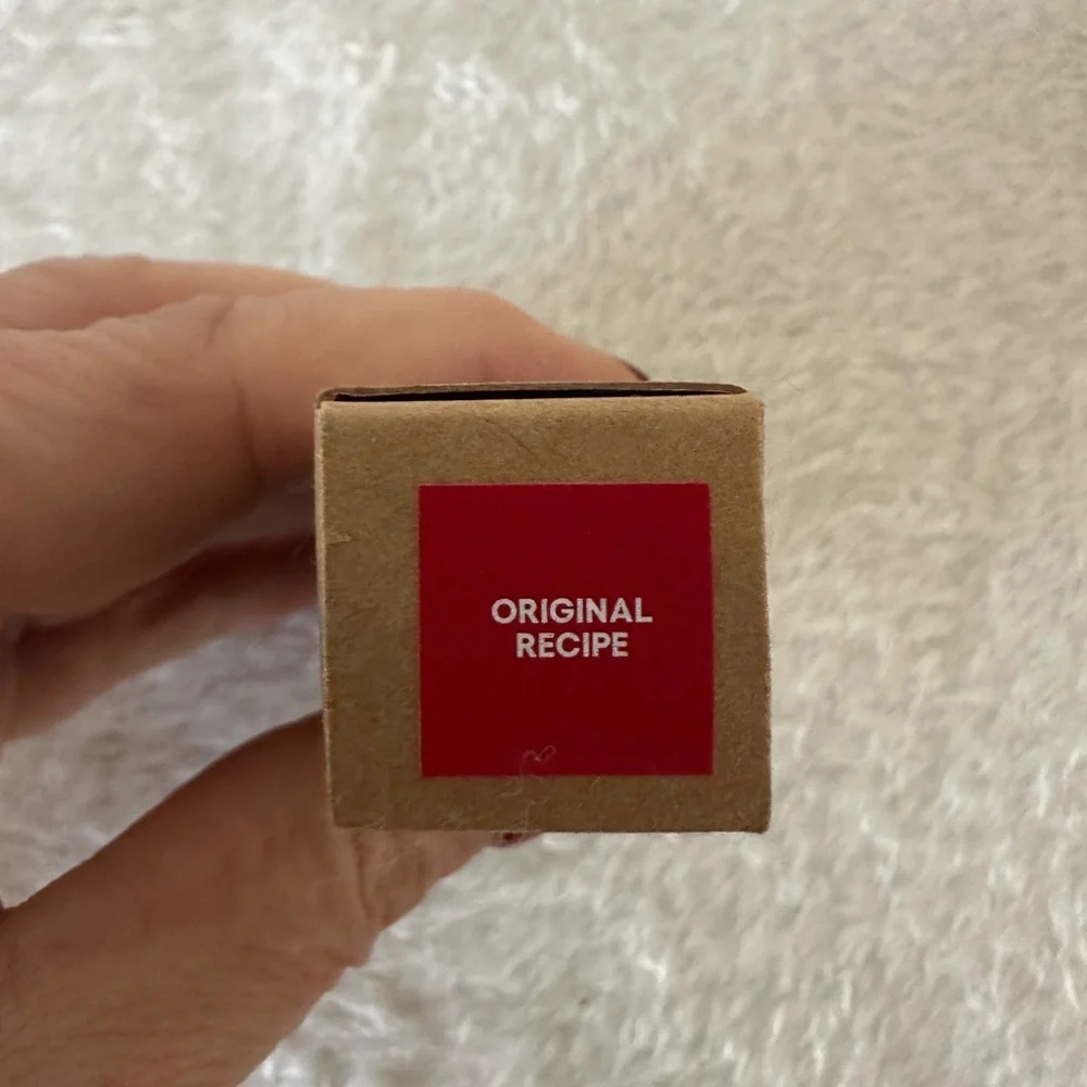 NWT Gwen Stefani Original Recipe Red Lipstick